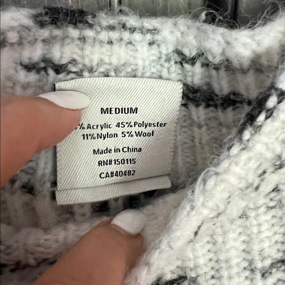 $258 VARLEY Belgrave Sweater dramatic puffy sleeves plush soft statement M - Picture 6 of 15